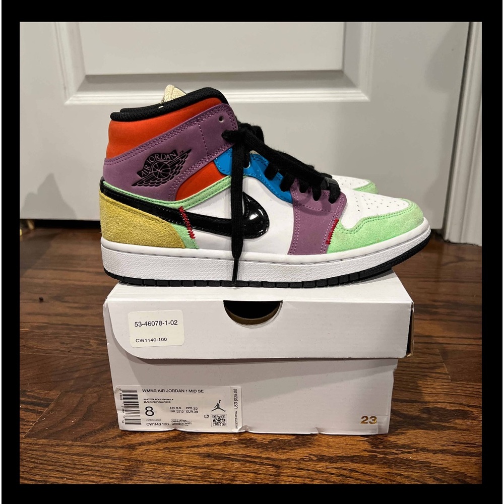 2020 Women’s Air Jordan 1 Mid SE ‘Lightbulb’